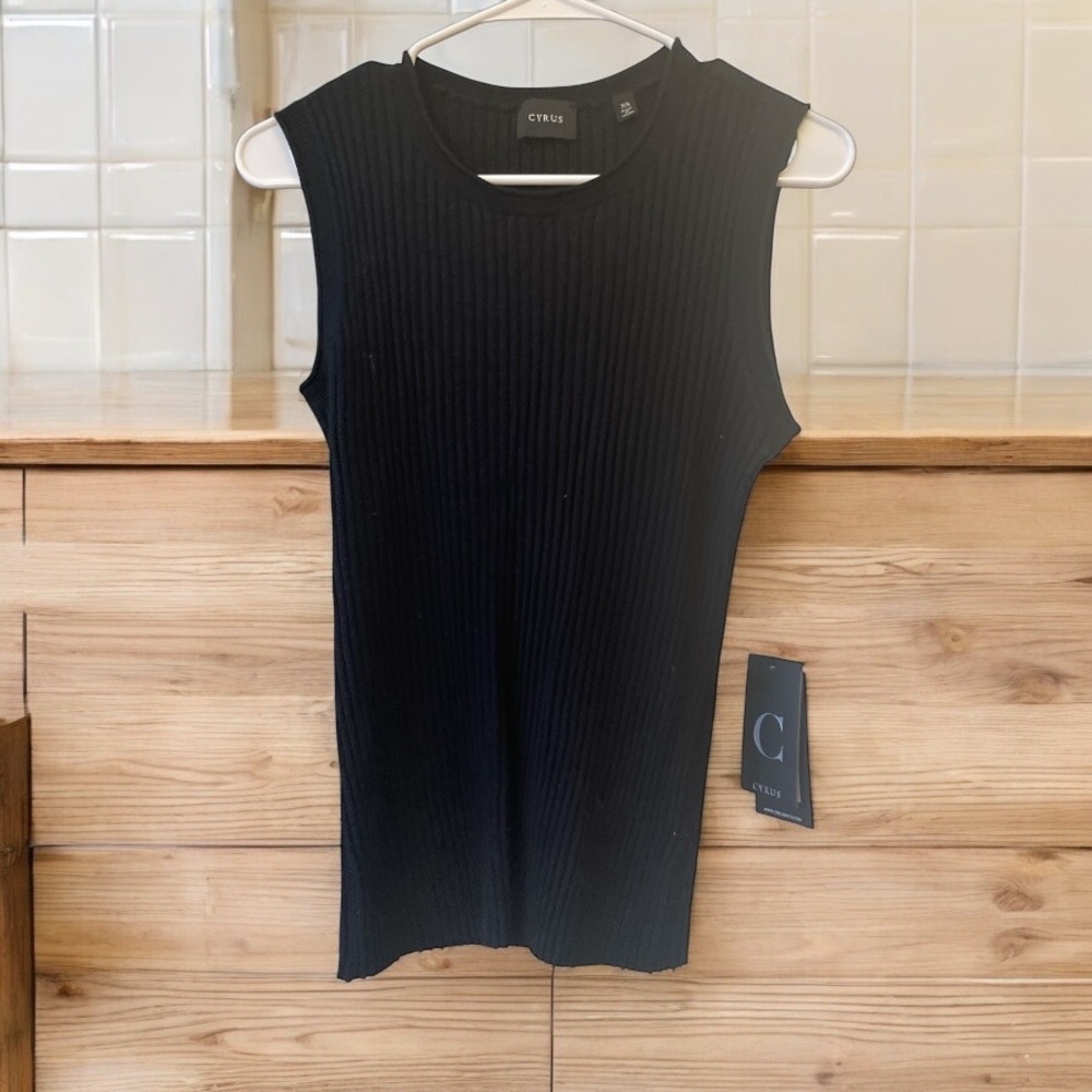 Cyrus Black Ribbed Sweater Tank